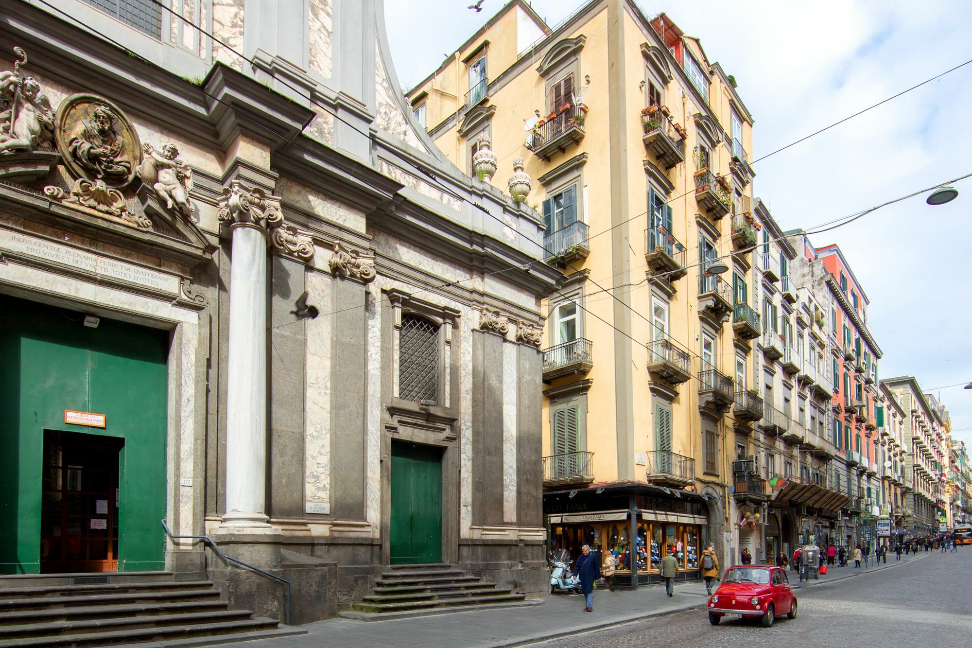 Naplesuite 2* Naples